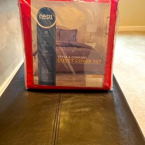 Duvet Cover set (RED) 100% Microfiber Materials Wrinkle Resistant king Size